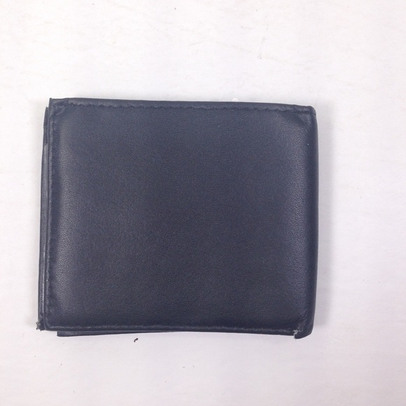 Tommy Hilfiger Wallet - Picture 2 of 6